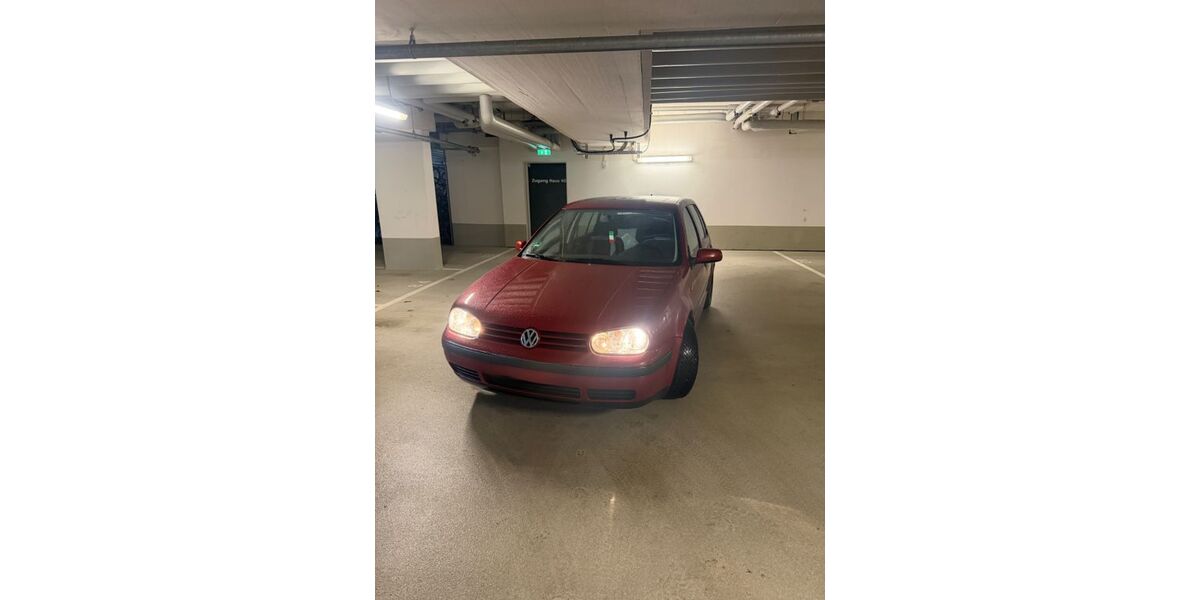 VW Golf 155.000 km 1.599 &euro; Böblingen 71034