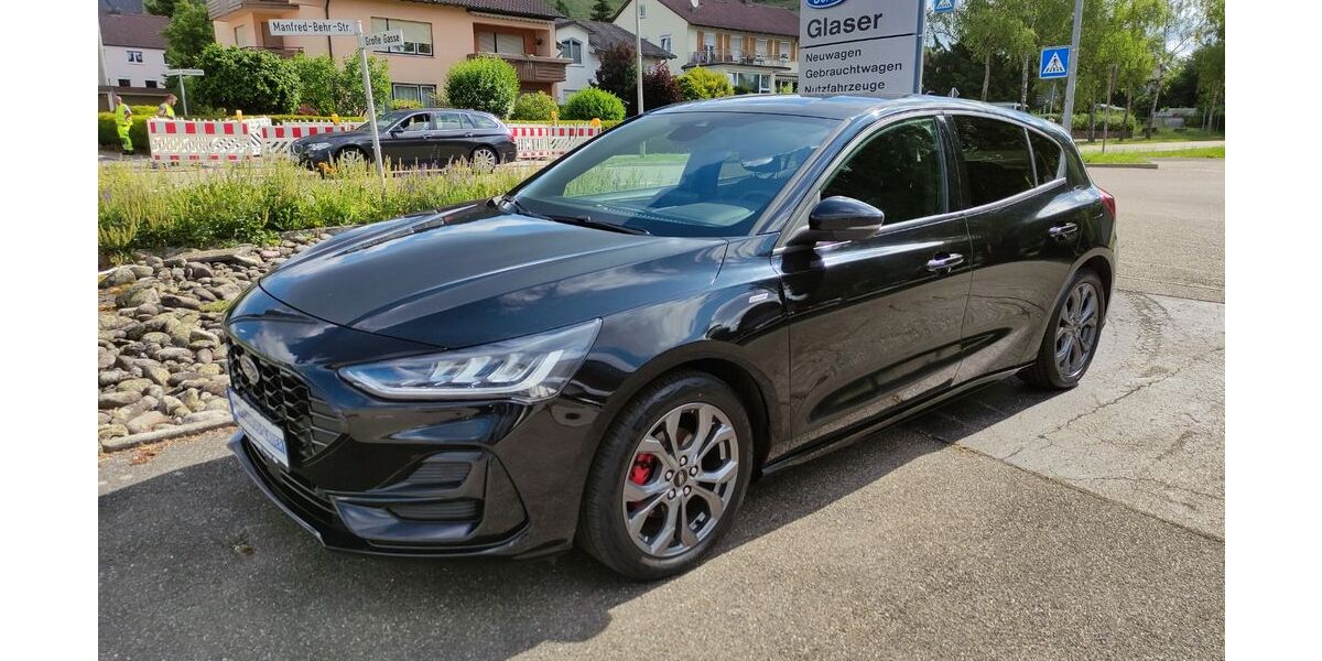 Ford Focus 37.538 km 17.490 &euro; Illingen - Schützingen 75428