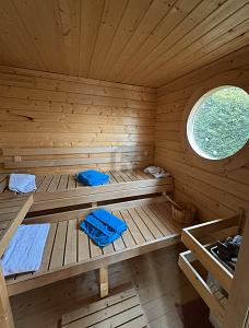 GRÜNE OASE MIT SAUNA & MEHREREN TERRASSEN - Einfamilienhaus Sindelfingen Darmsheim | Angebot:26151062