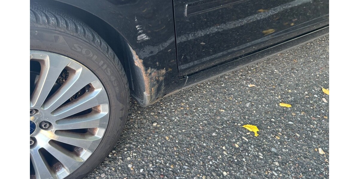 Ford C-Max 174.309 km 1.700 € Winnenden 71364