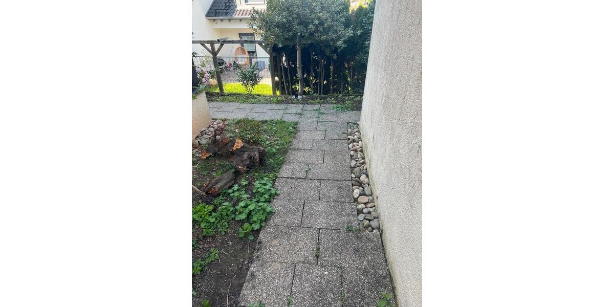Etagenwohnung Weinstadt - 1 Zimmer, 38 m&sup2;, 830&euro; | Angebot:26305364