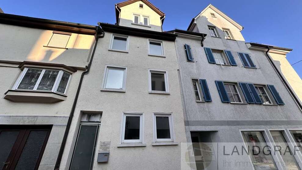 Haus zum Kaufen in Reutlingen 160.000 € 149 m²