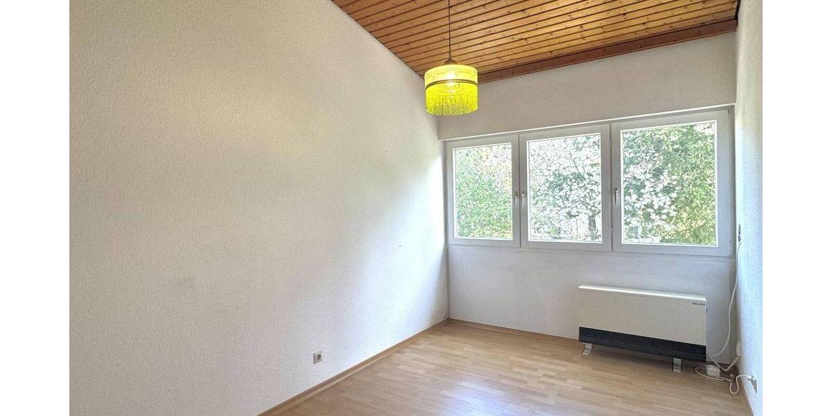 Reihenmittelhaus Sindelfingen Nord - 4 Zimmer, 100 m&sup2;, 499.000&euro; | Angebot:26411407