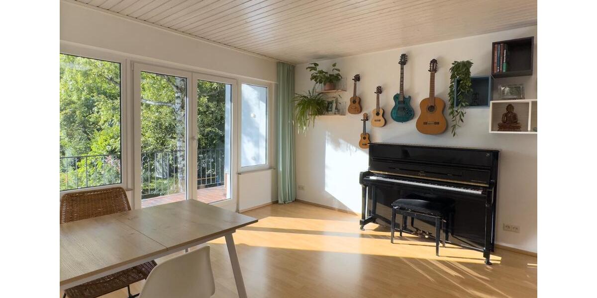 Hochparterre Stuttgart Hedelfingen - 3 Zimmer, 77 m&sup2;, 329.000&euro; | Angebot:26889119