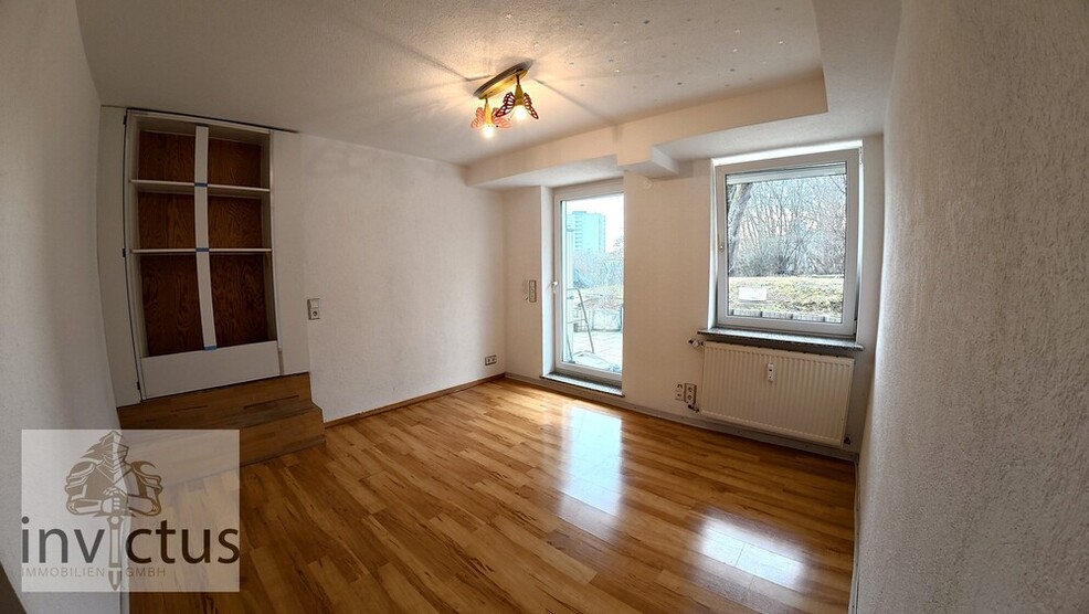 Wohnen und entspannen: 4-Zimmer-Wohnung mit Garten, XL-Terrasse und GarageStellplatz 4 zimmer