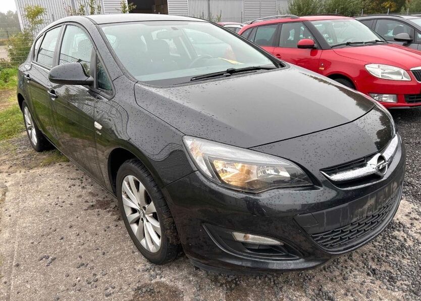 Opel Astra 95.000 km 5.800 € Ludwigsburg 71638