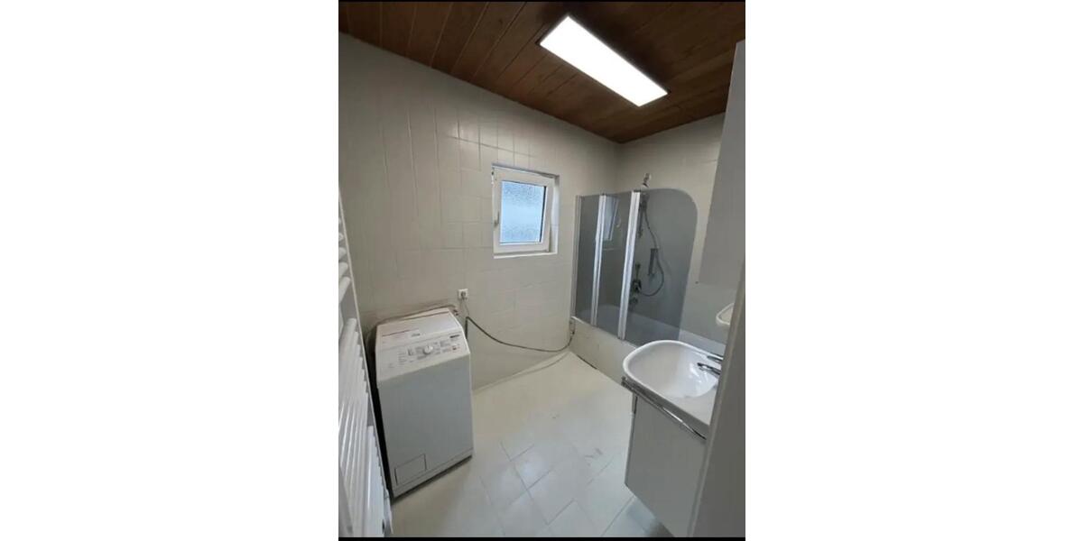 Etagenwohnung Stuttgart Lehen - 1 Zimmer, 17 m&sup2;, 615&euro; | Angebot:26232804