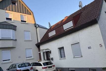 Haus zum Kaufen in Stuttgart 1.299.000 € 321 m² 14 zimmer