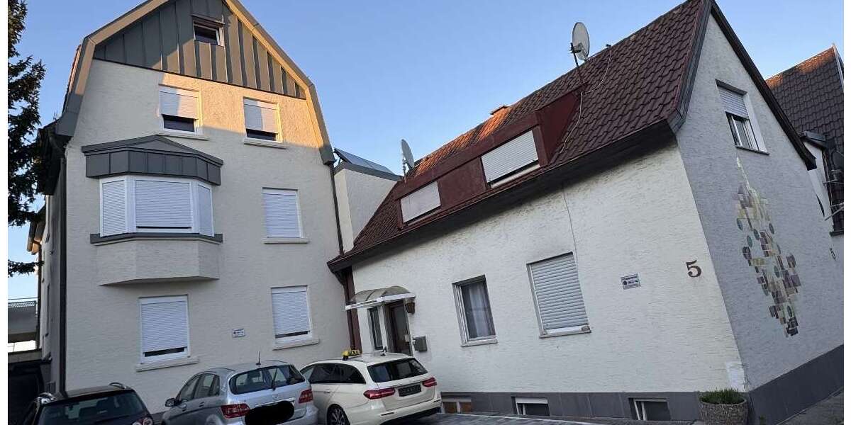 Haus zum Kaufen in Stuttgart 1.299.000 € 321 m² 14 zimmer