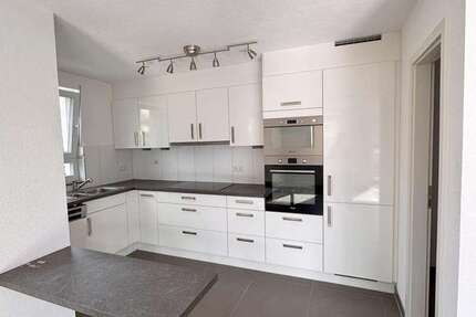 Wohnung zum Mieten in Sindelfingen 1.450 € 126 m²