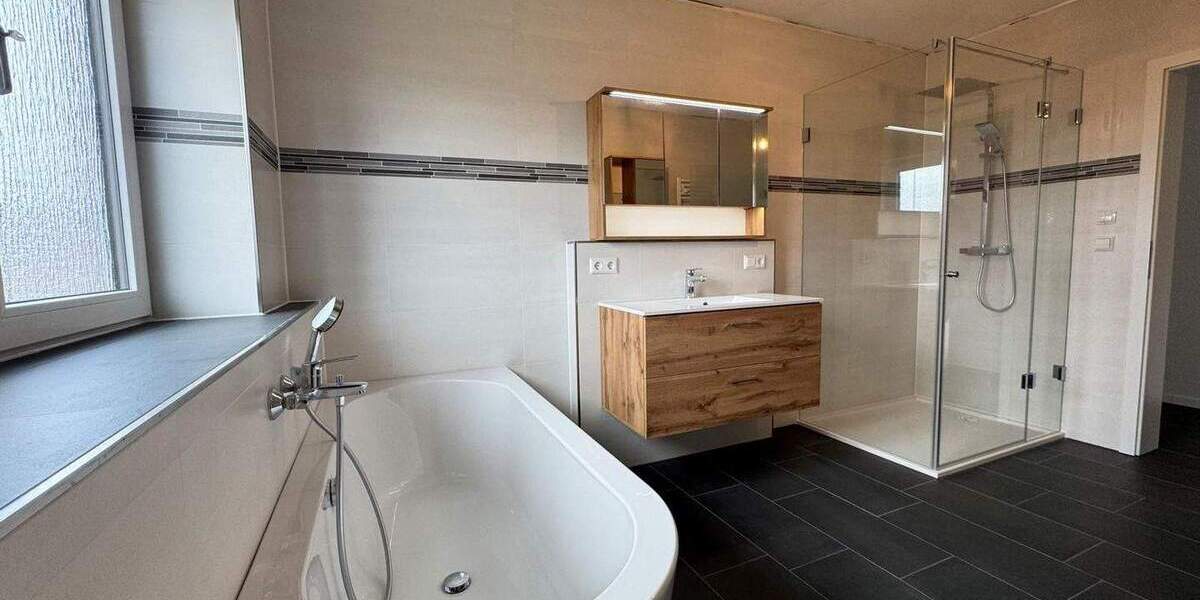 Etagenwohnung Waiblingen Hegnach - 4 Zimmer, 125 m&sup2;, 1.750&euro; | Angebot:25567300