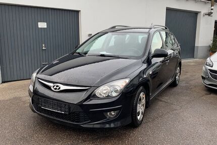 Hyundai i30 200.000 km 2.800 &euro; Fellbach-Stuttgart 70736
