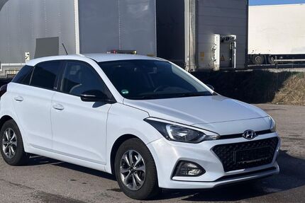 Hyundai i20 133.000 km 10.500 &euro; Filderstadt 70794