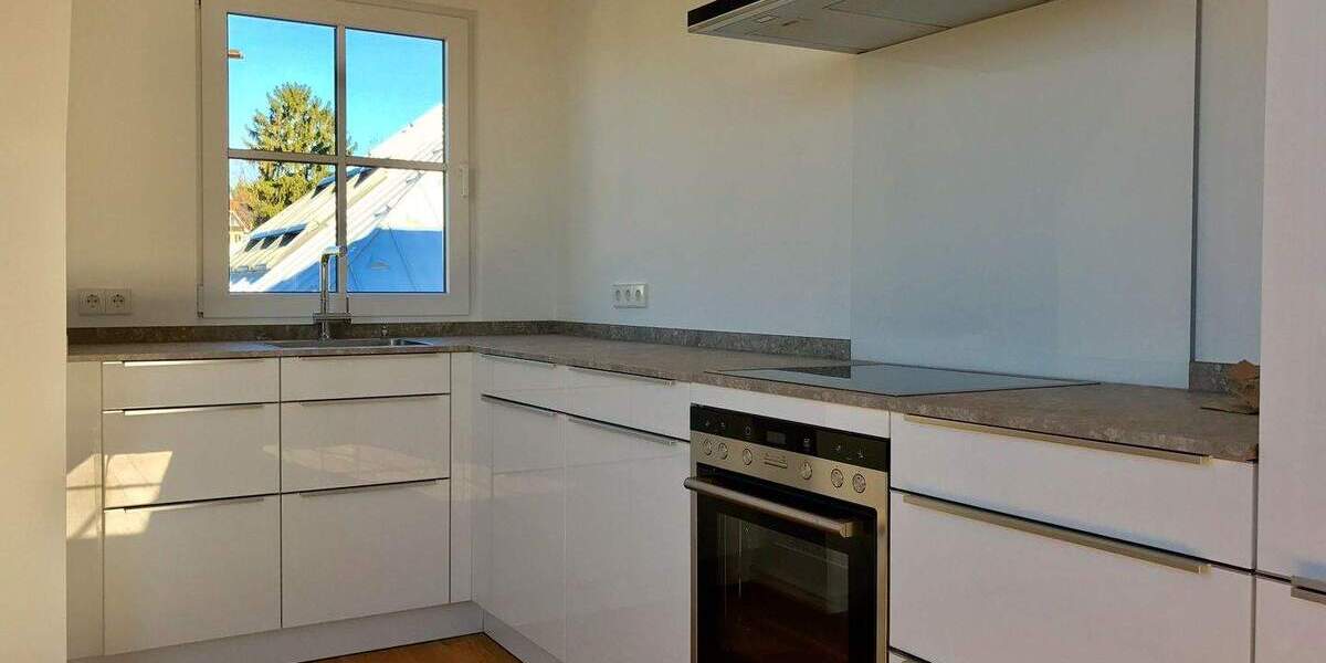 Mehrfamilienhaus, Wohnhaus Stuttgart Degerloch - 9 Zimmer, 306 m&sup2;, 2.290.000&euro; | Angebot:26208431