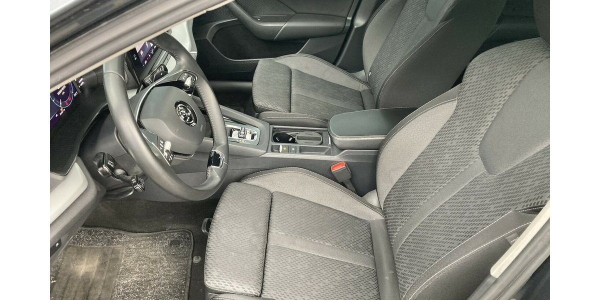 Skoda Octavia 4x4 Navi,LED,1.Hand,Standheizung* 294.972 km 14.750 &euro; Schorndorf 73614