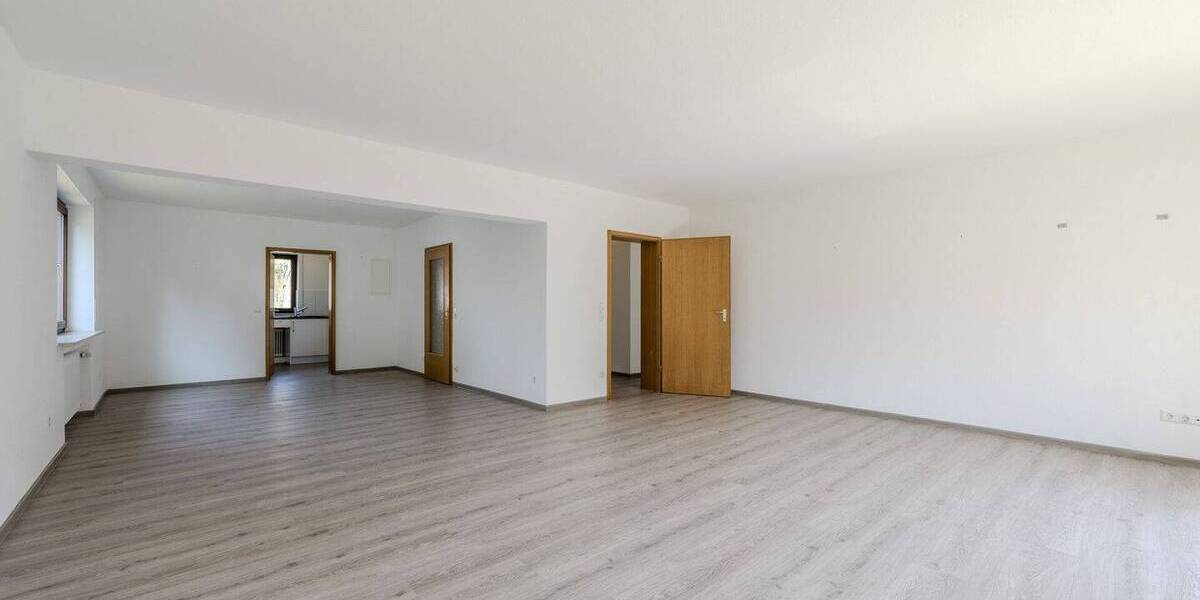 Mehrfamilienhaus, Wohnhaus Ludwigsburg Eglosheim - 1 Zimmer, 311 m&sup2;, 1.049.000&euro; | Angebot:26161222