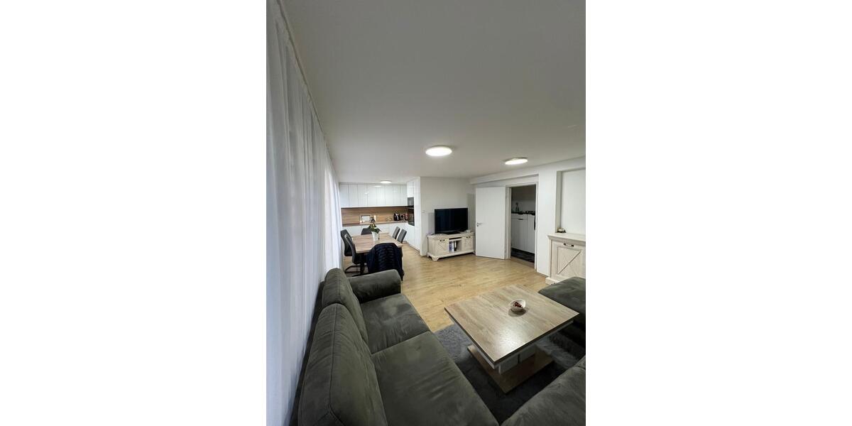 Etagenwohnung Wernau (Neckar) - 3 Zimmer, 80 m&sup2;, 1.550&euro; | Angebot:26639113