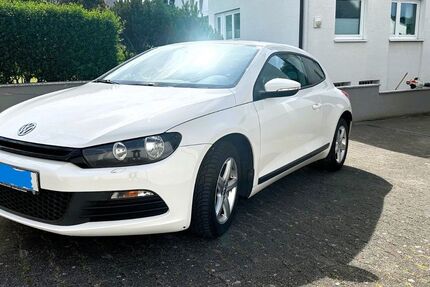 VW Scirocco 128.000 km 6.499 &euro; Leinfelden-Echterdingen 70771
