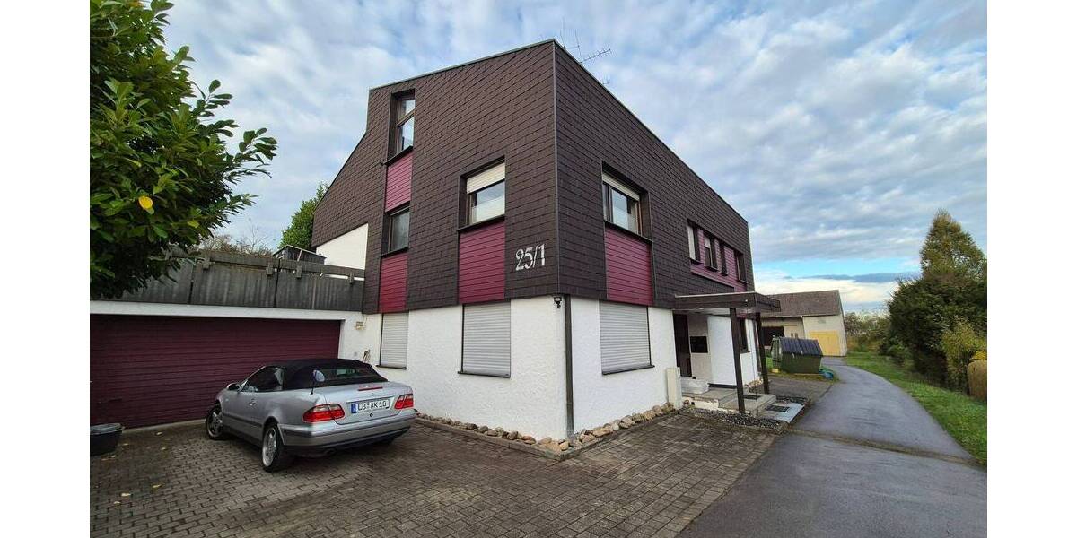 Einfamilienhaus mit wunderschönem großem Grundstück und 2 Einliegerwohnungen 1 zimmer