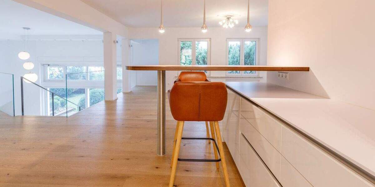 Mehrfamilienhaus, Wohnhaus Stuttgart Degerloch - 9 Zimmer, 411 m&sup2;, 2.290.000&euro; | Angebot:26143009