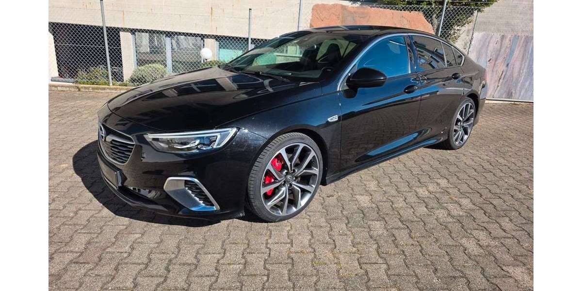 Opel Insignia 106.000 km 18.588 &euro; Nufringen 71154