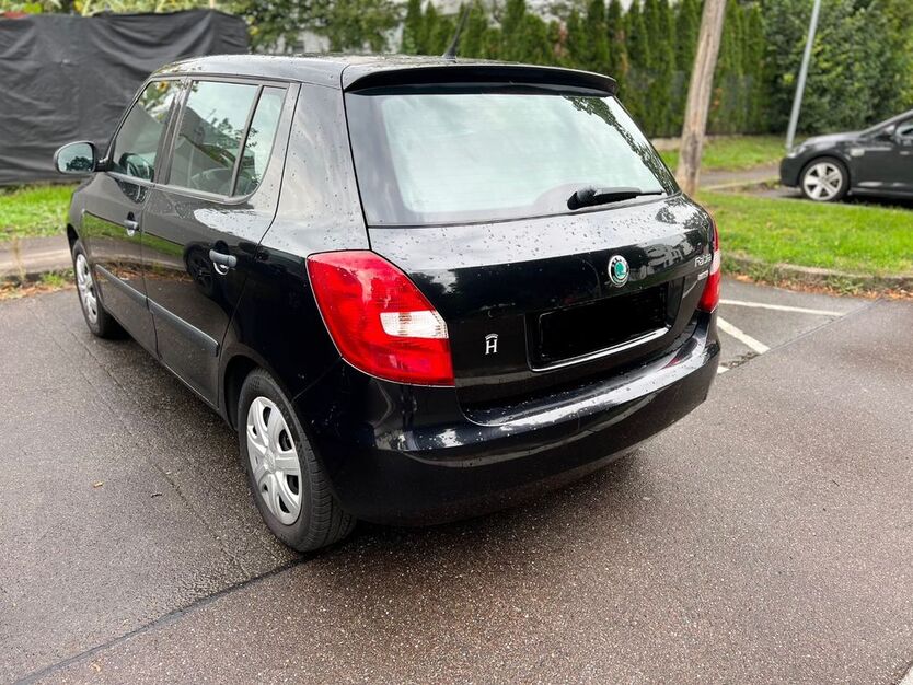 Skoda Fabia 222.830 km 2.350 € esslingen 73730