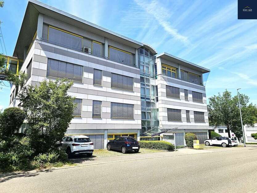 Büro in Bietigheim-Bissingen 3.350,37 € 385.49 m²
