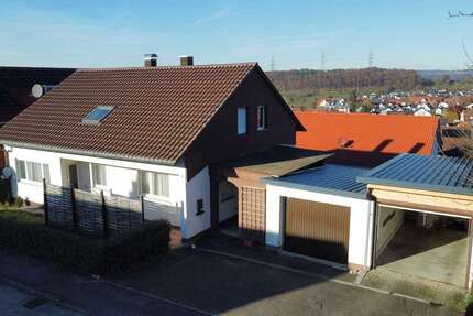 Haus zum Kaufen in Ebersbach an der Fils Roßwälden 335.000 € 136.29 m² 8 zimmer