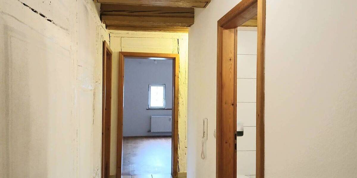 Etagenwohnung Weinstadt Großheppach - 3 Zimmer, 100 m&sup2;, 1.200&euro; | Angebot:26205748