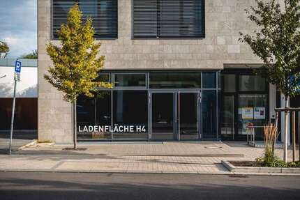 Einzelhandel in Fellbach 1.650.000 € 401.42 m²