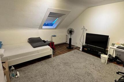 geräumiges WG-Zimmer mit Blick über Ossweil zu vermieten zimmer