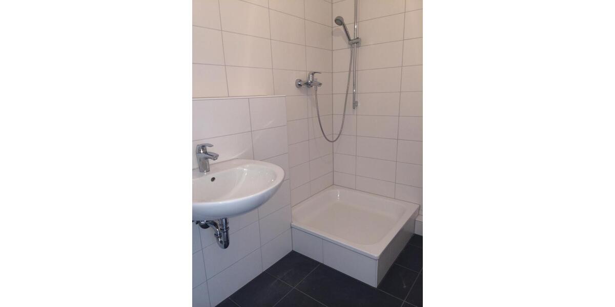Etagenwohnung Esslingen am Neckar Oberesslingen - 3 Zimmer, 70 m&sup2;, 758&euro; | Angebot:25143655