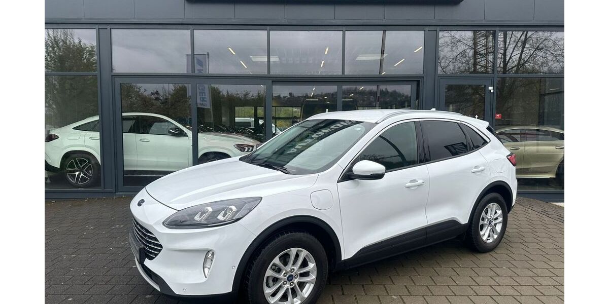 Ford Kuga 50.300 km 23.590 &euro; TÜBINGEN 72072