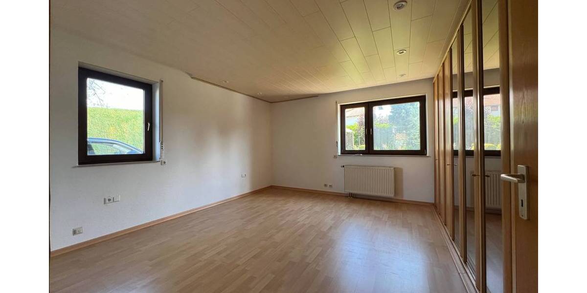 Mehrfamilienhaus, Wohnhaus Schwieberdingen - 8 Zimmer, 202 m&sup2;, 950.000&euro; | Angebot:19342709