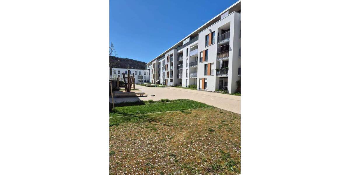 Etagenwohnung Esslingen am Neckar Weil - 4 Zimmer, 95 m&sup2;, 1.843&euro; | Angebot:25700605