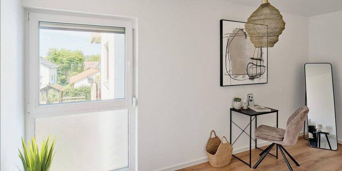 Etagenwohnung Leonbeg Gebersheim - 3 Zimmer, 70 m&sup2;, 275.000&euro; | Angebot:26389254