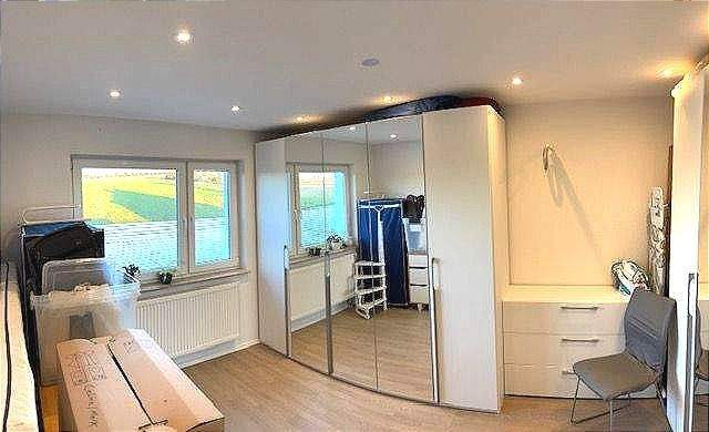 DHH mit Einliegerwohnung Sauna,Whirlpool 6 zimmer