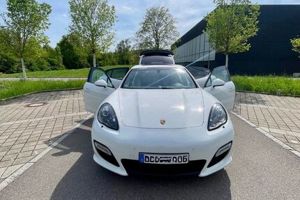 Porsche Panamera 172.000 km 33.400 € Esslingen 73734