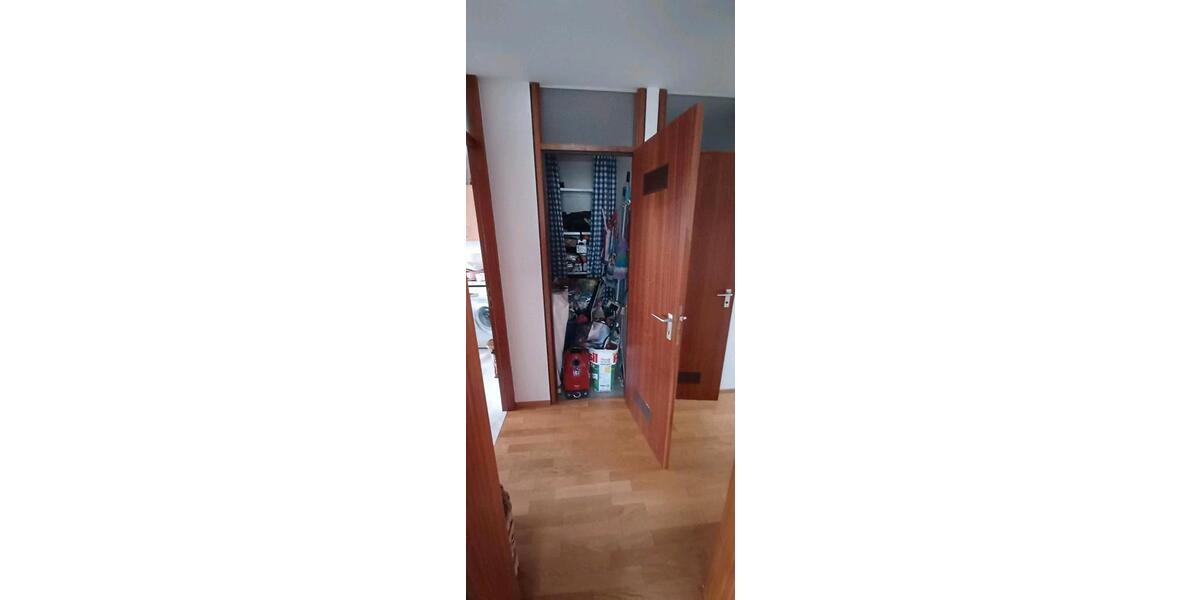 Etagenwohnung Stuttgart Fasanenhof-Ost - 2 Zimmer, 62 m&sup2;, 200.000&euro; | Angebot:26592759