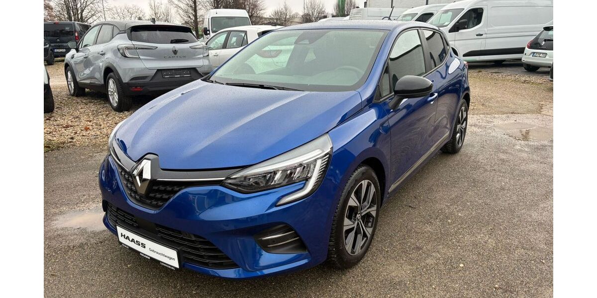 Renault Clio 24.885 km 14.890 € Ludwigsburg 71636