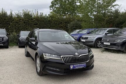 Skoda Superb 38.000 km 21.899 &euro; Stuttgart 70567