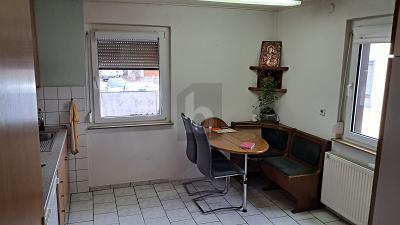 CHARMANT WOHNEN MIT VIEL POTENZIEAL 8 zimmer