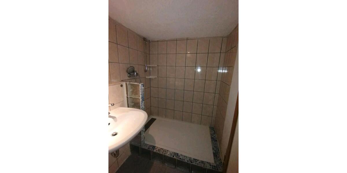 Doppelhaushälfte Nürtingen - 13 Zimmer, 210 m&sup2;, 430.000&euro; | Angebot:27226506