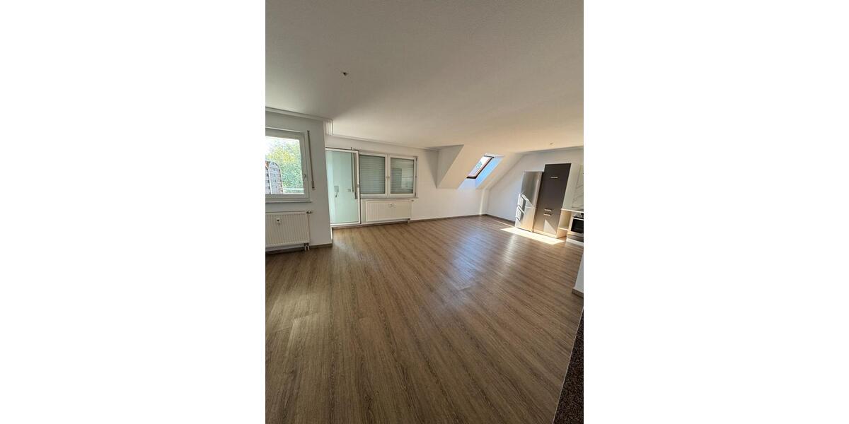 Maisonettenwohnung Ebersbach an der Fils - 3.5 Zimmer, 82 m&sup2;, 270.000&euro; | Angebot:24892426