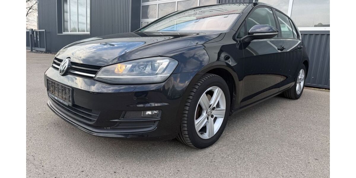 VW Golf 143.000 km 8.900 &euro; Asperg / Stuttgart 71679