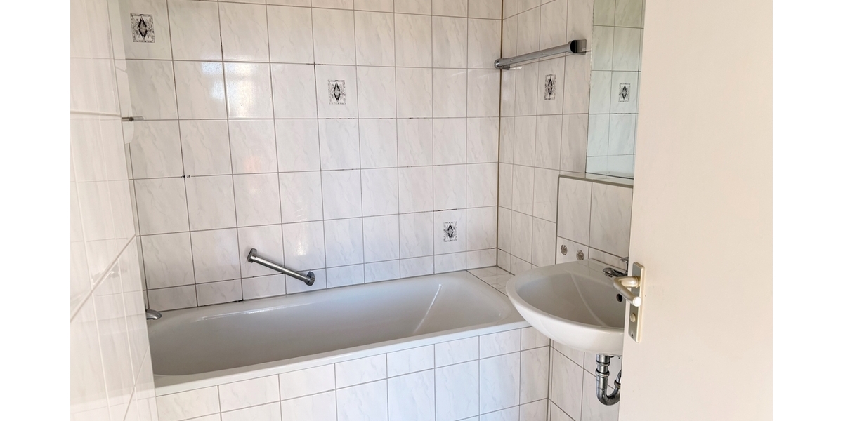3,5-bis 4-Zi.-Galerie-ETW - Außergewöhnlich Wohnen in ruhiger Lage von Stuttgart-Möhringen - Maisonettenwohnung Stuttgart / Möhringen Möhringen (Stadtbezirk) | Angebot:26847495