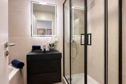 ProvisionFREI. Renoviert. Aufzug. Bezugsfrei 4 zimmer