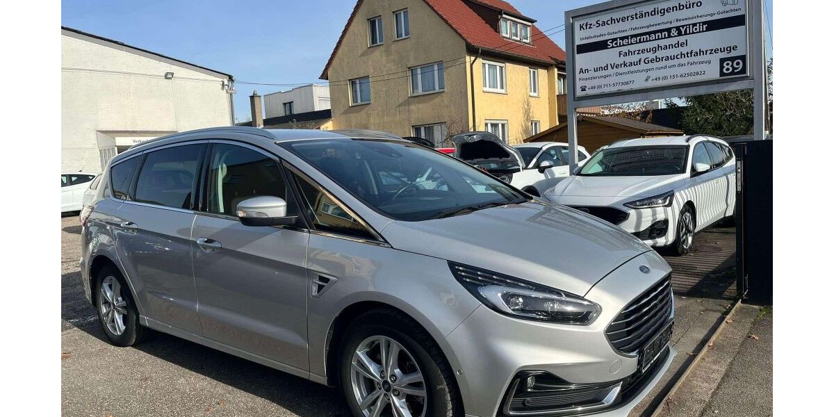Ford S-Max 176.000 km 14.900 € Korntal-Münchingen 70825
