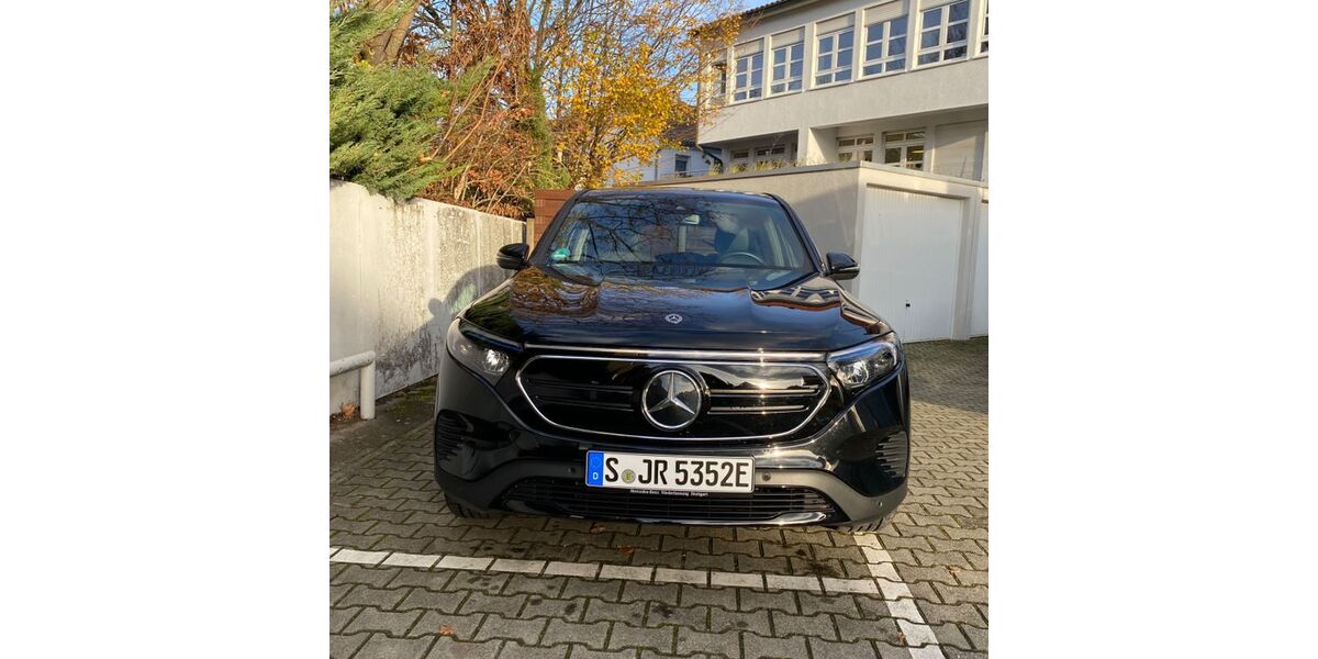 Mercedes-Benz EQB 16.100 km 29.700 € Waiblingen 71332