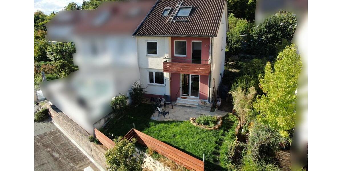 Haus mit Garten zur Miete: MID-CENTURY-Traum in Oberesslingen 6 zimmer